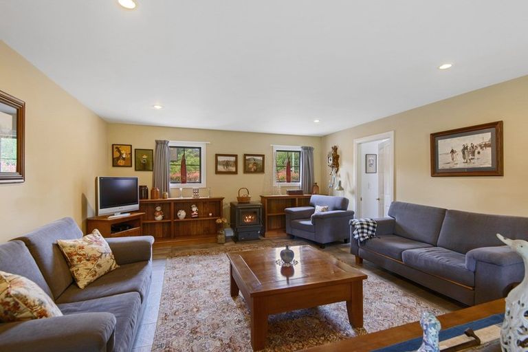 Photo of property in 1 Union Street, Glentunnel, 7673