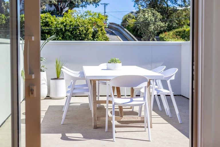 Photo of property in 102 Rosetta Road, Raumati South, Paraparaumu, 5032