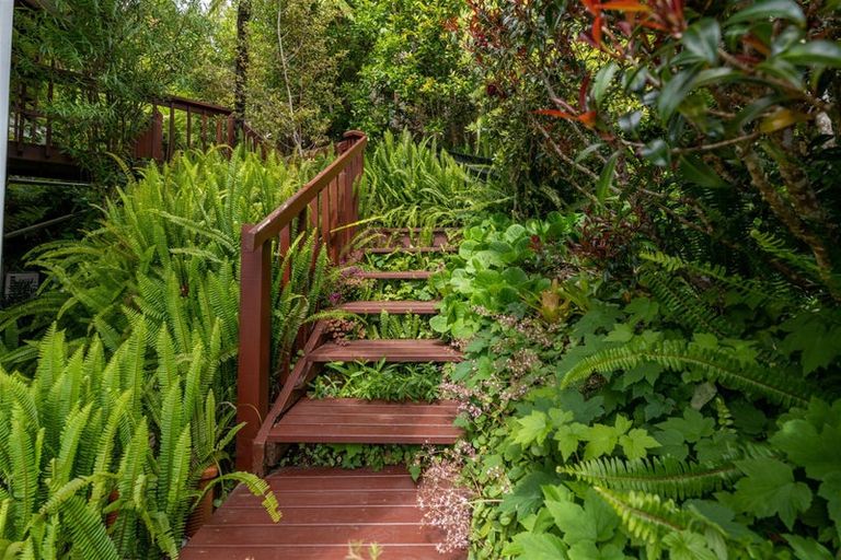 Photo of property in 96 Te Haumi Drive, Paihia, 0200