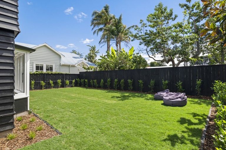 Photo of property in 2a Beaconsfield Street, Devonport, Auckland, 0624