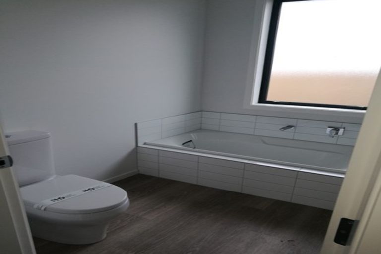 Photo of property in 2 Coolgardie Close, Papamoa, 3118