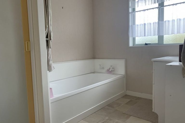 Photo of property in 2/102 Rutherford Street, Te Awamutu, 3800