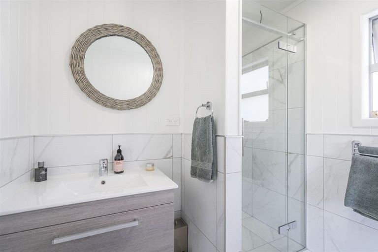 Photo of property in 2 Scott Drive, Cooks Beach, Whitianga, 3591