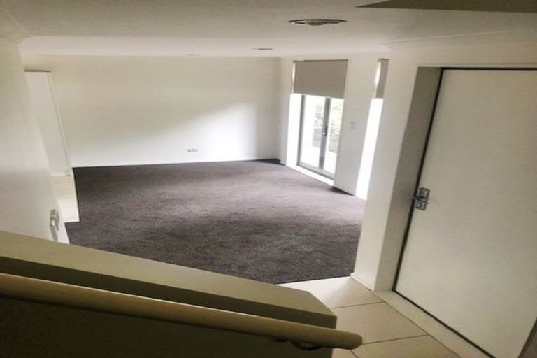 Photo of property in 22 Reins Road, Takanini, 2112