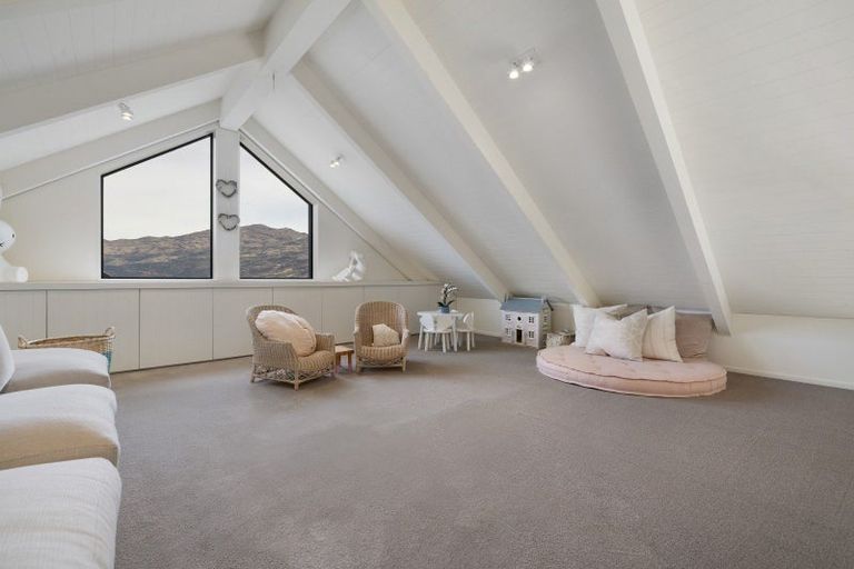 Photo of property in 47 Mooney Road, Speargrass Flat, Queenstown, 9371