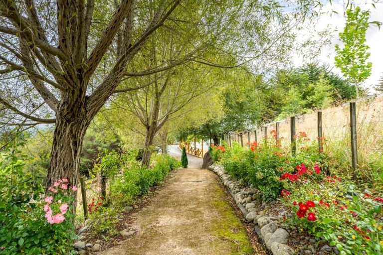 Photo of property in 29 Drummond Crescent, Kelson, Lower Hutt, 5010