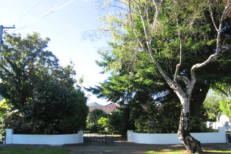 Photo of property in 57 Routley Crescent, Elderslea, Upper Hutt, 5018