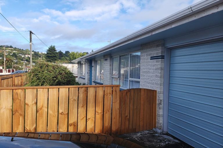 Photo of property in 3 Hawthorn Crescent, Stokes Valley, Lower Hutt, 5019