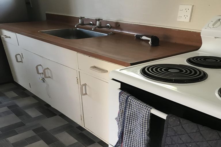 Photo of property in 26 Elmwood Crescent, Pukete, Hamilton, 3200