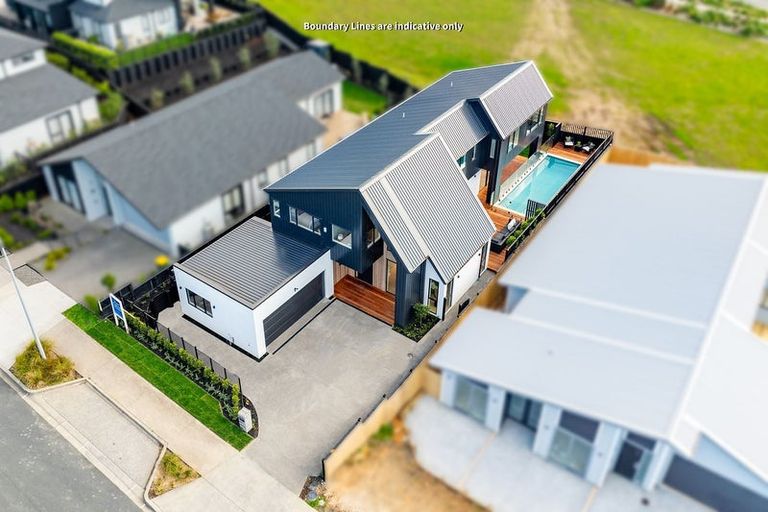 Photo of property in 5 Kotuitui Drive, Wainui, 0992