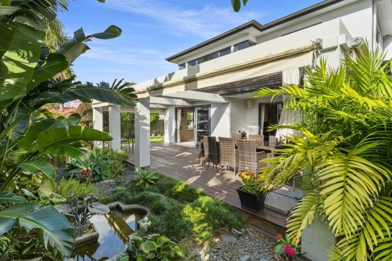 Photo of property in 115 Gravatt Road, Papamoa Beach, Papamoa, 3118