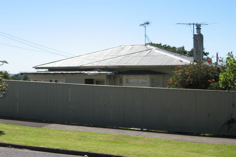 Photo of property in 83 Taumata Road, Sandringham, Auckland, 1025