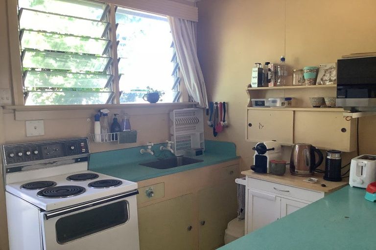 Photo of property in 24 Dunstan Street, Clyde, 9330