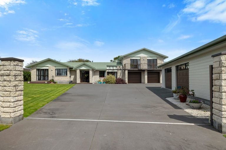 Photo of property in 544 Manutahi Road, Lepperton, New Plymouth, 4373