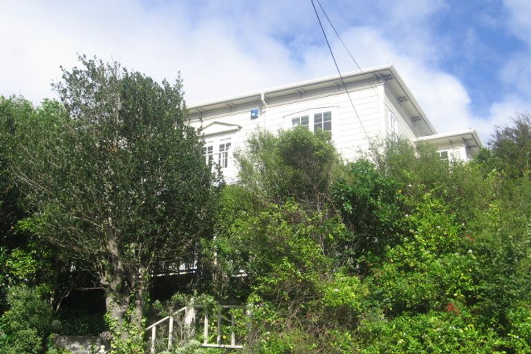 Photo of property in 112 Ohiro Road, Brooklyn, Wellington, 6021