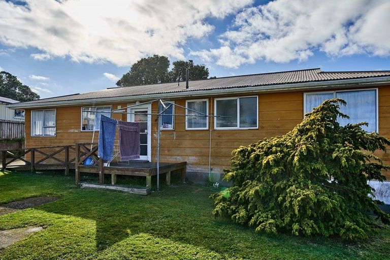 Photo of property in 29 Sombrero View, Ascot Park, Porirua, 5024