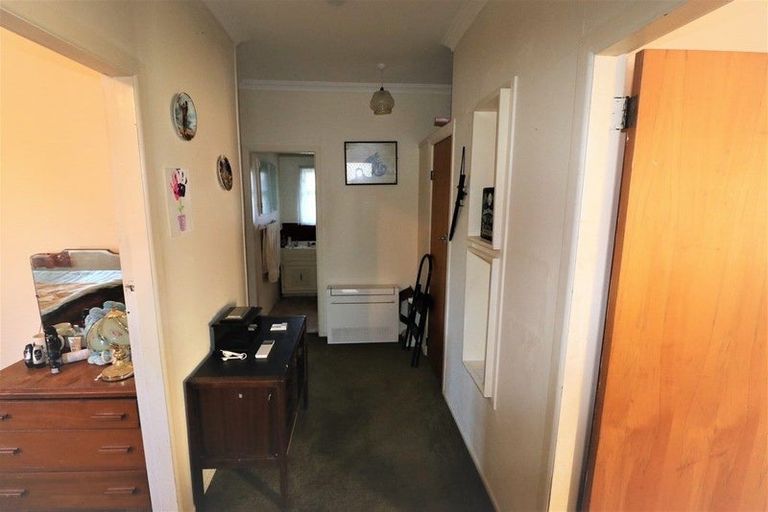 Photo of property in 90 Portal Street, Durie Hill, Whanganui, 4500