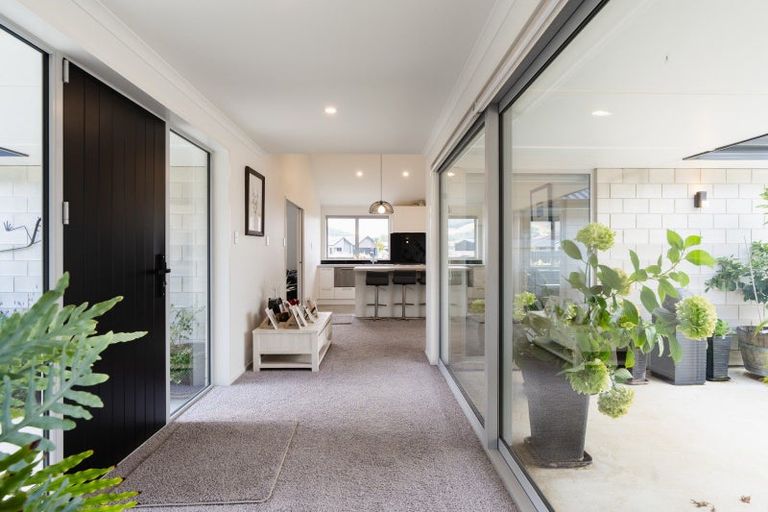 Photo of property in 13 Franks Place, Outram, 9019