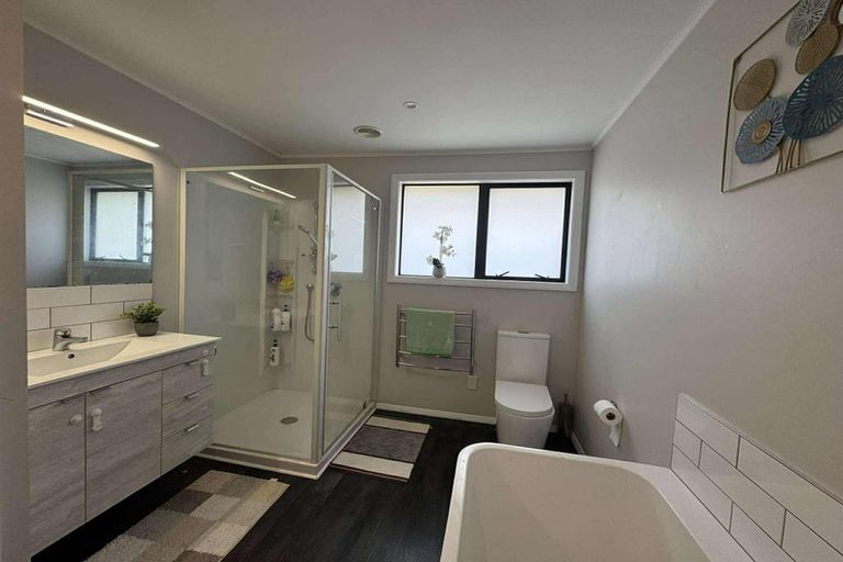 Photo of property in 312 Stokes Valley Road, Stokes Valley, Lower Hutt, 5019