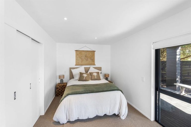 Photo of property in 35 Lagoon Way, Omaha, 0986