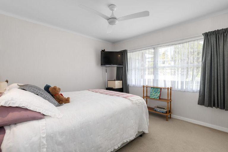 Photo of property in 247a Ngatai Road, Otumoetai, Tauranga, 3110