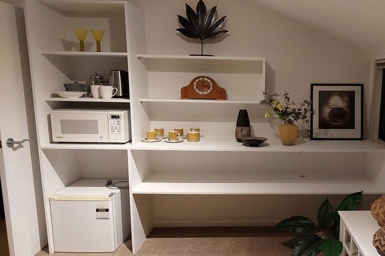 Photo of property in 106 Paetawa Road, Peka Peka, Waikanae, 5391