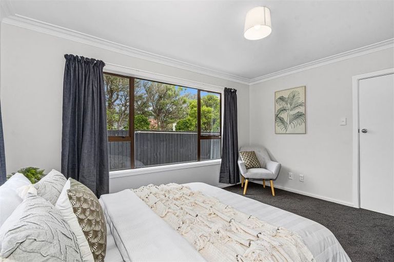 Photo of property in 97 Winters Road, Redwood, Christchurch, 8051