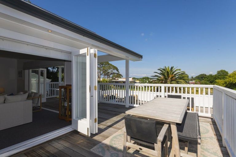 Photo of property in 46 Stout Street, Whataupoko, Gisborne, 4010