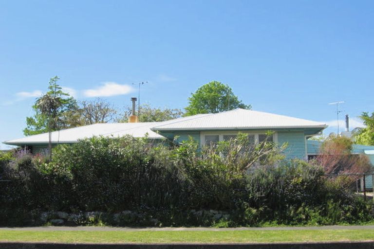 Photo of property in 1a Cobham Place, Te Hapara, Gisborne, 4010