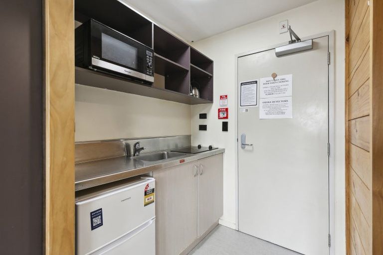 Photo of property in Martin Square Apartments, 607/20 Martin Square, Te Aro, Wellington, 6011