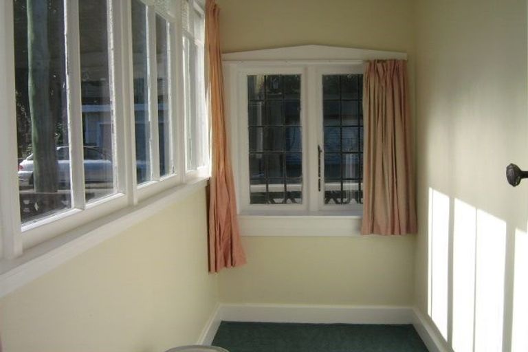 Photo of property in 524 Adelaide Road, Berhampore, Wellington, 6023