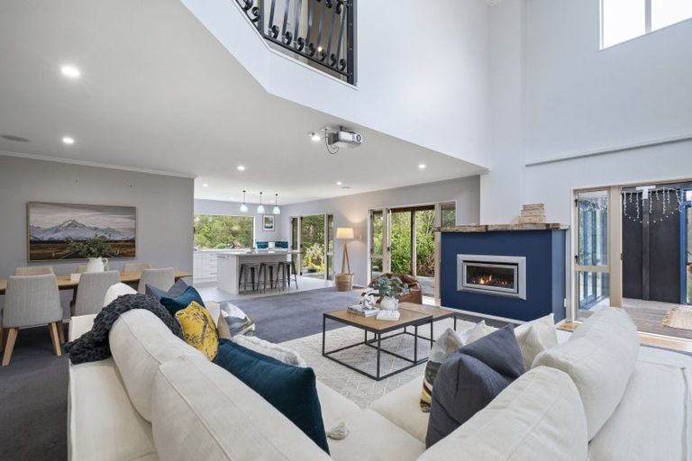 Photo of property in 268 Turitea Road, Turitea, Palmerston North, 4472