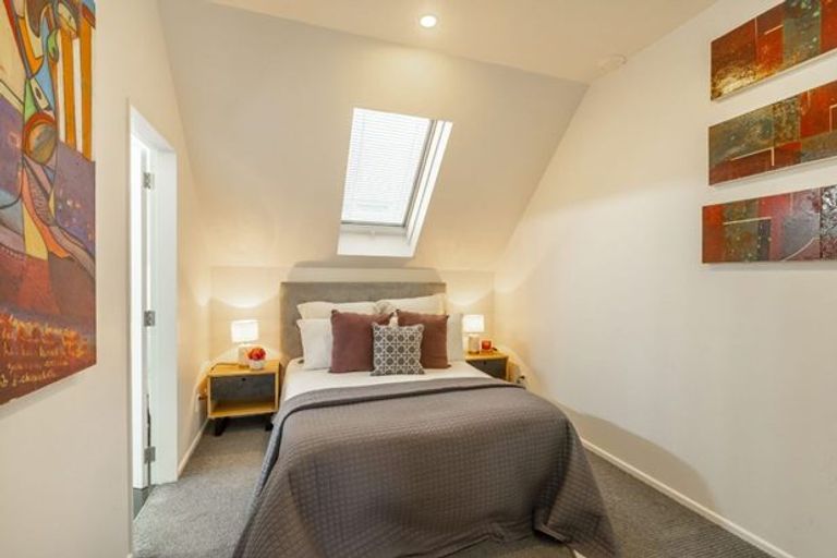 Photo of property in 21b Maida Vale Road, Roseneath, Wellington, 6011