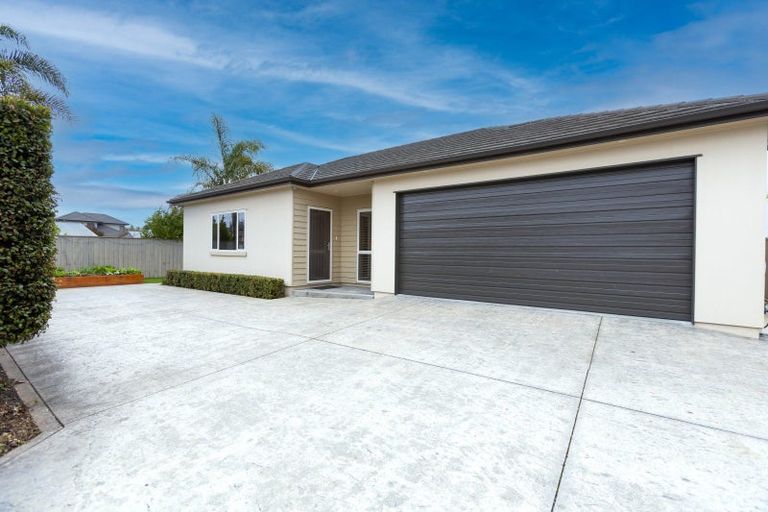 Photo of property in 25a Avenue Road, Greenmeadows, Napier, 4112
