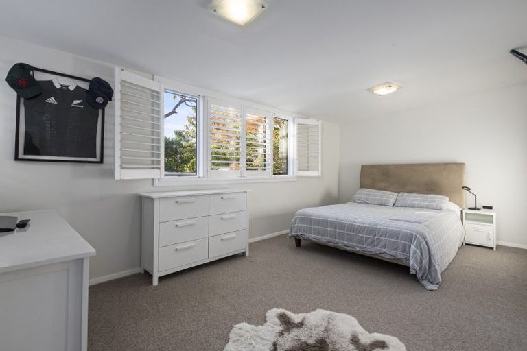 Photo of property in 240a Victoria Avenue, Hokowhitu, Palmerston North, 4410