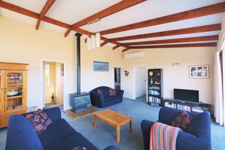 Photo of property in 4 Weka Road, Waipahihi, Taupo, 3330