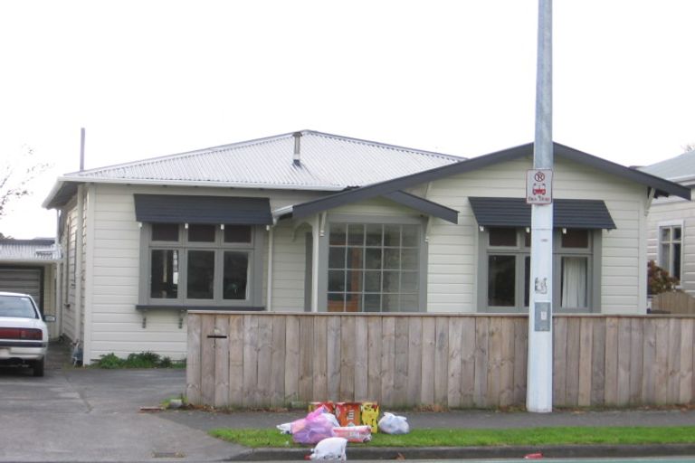 Photo of property in 375 College Street, Hokowhitu, Palmerston North, 4410