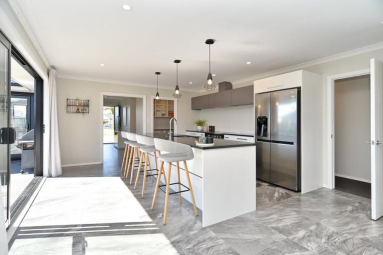 Photo of property in 20 Ballinger Place, Kaiapoi, 7630