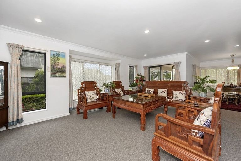 Photo of property in 21 Nielsen Gardens, Rototuna, Hamilton, 3210