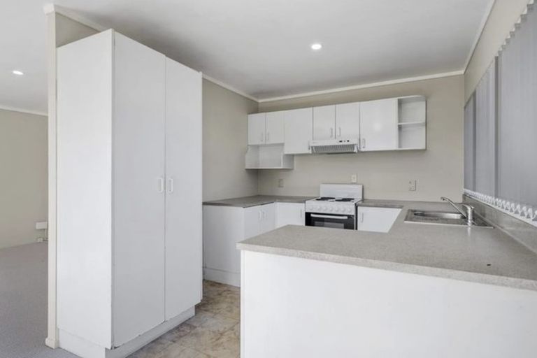 Photo of property in 1/25 Oratu Place, Manurewa, Auckland, 2102
