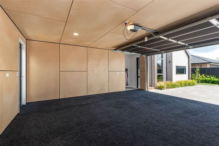 Photo of property in 4 Whitburn Avenue, Halswell, Christchurch, 8025