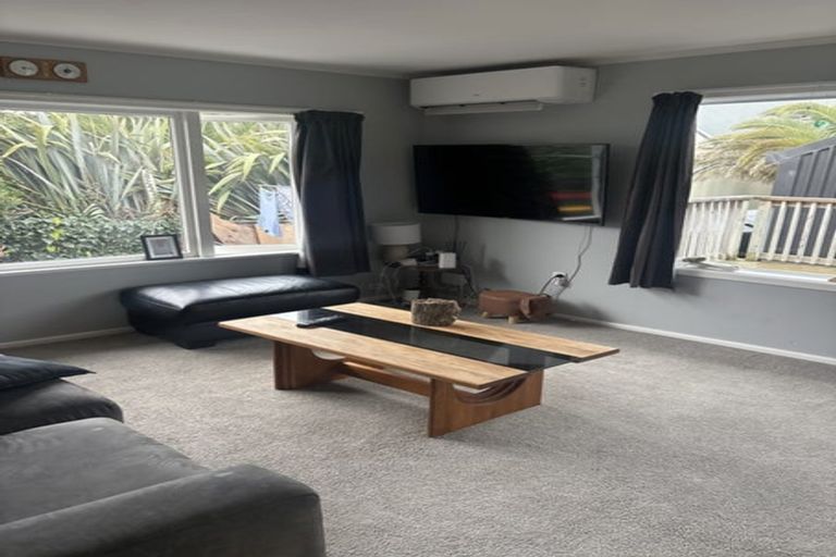 Photo of property in 11 Frederick Street, Paraparaumu Beach, Paraparaumu, 5032