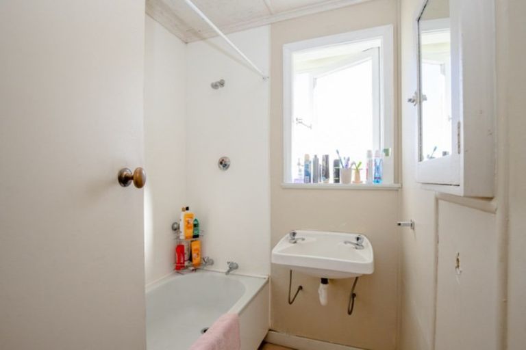 Photo of property in 7b Ponui Avenue, Kerepehi, Paeroa, 3671