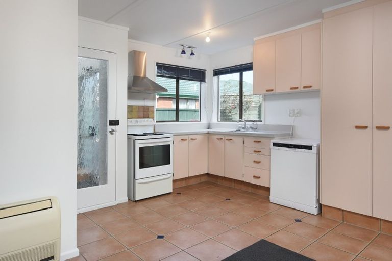 Photo of property in 27c Prince Albert Road, Saint Kilda, Dunedin, 9012