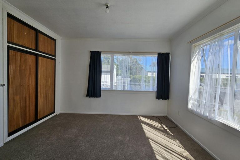 Photo of property in 15 Main Road, Whataroa, 7886
