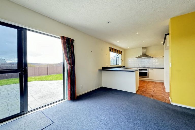 Photo of property in 5 Pigeonwood Lane, Woodridge, Wellington, 6037