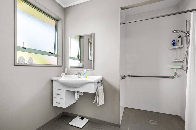 Photo of property in 130 Sunderland Street, Clyde, 9330