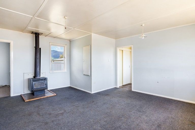 Photo of property in 39 Maria Place, Turangi, 3334