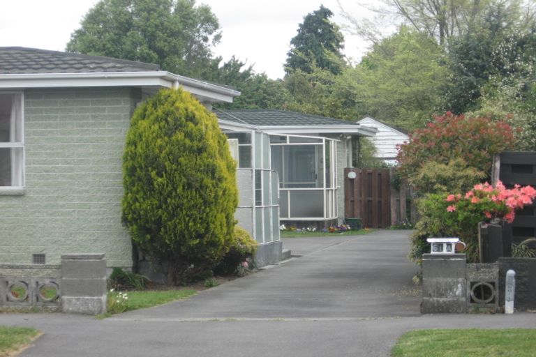 Photo of property in 2/61 Reynolds Avenue, Bishopdale, Christchurch, 8053