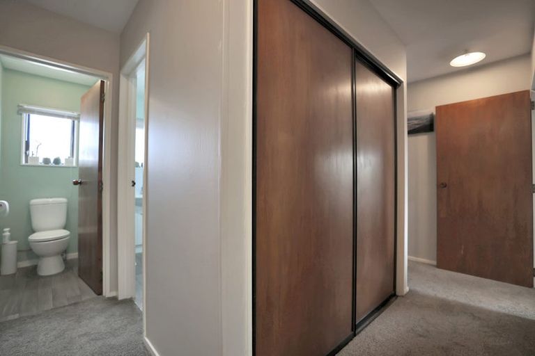 Photo of property in 29c Buckleys Terrace, Tinwald, Ashburton, 7700